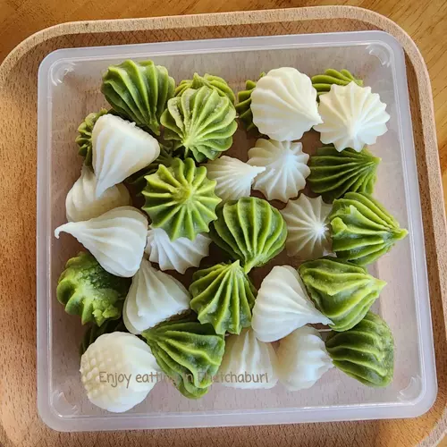 ขนมอาลัวท่าย์น้ำเพชรบุรี ขนมอาลัวหอมหวาน มันส์ อร่อย หลากหลายรสชาดใหเลือก