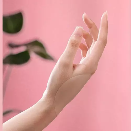 1649