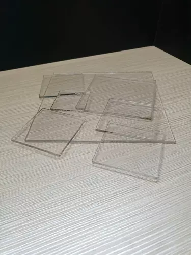 แผ่นอะคริลิคสี่เหลี่ยม ขนาดหลากหลาย (เหมาะกับงาน DIY)
