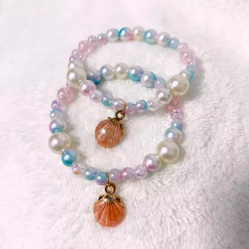 กำไลลูกปัด Sunrise Pearl โทนทะเล พาสเทล จี้เปลือกหอย สร้อยข้อมือแฮนด์เมด - MarimoriiDIY