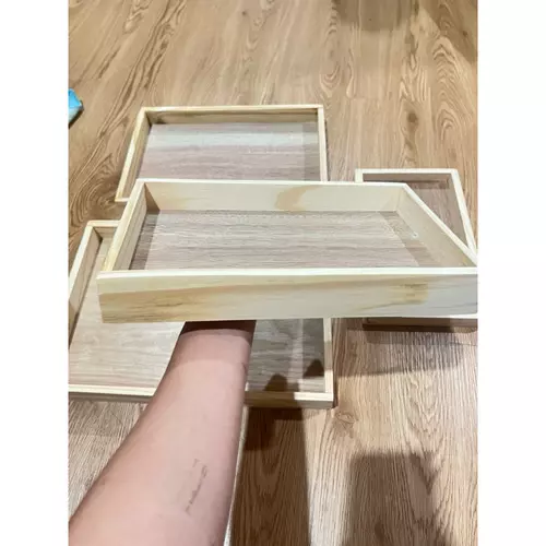 386557200