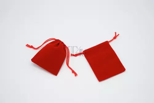 พร้อมส่ง!! ถุงผ้ากำมะหยี่เชือกรูด แพคละ 12 ใบ ขนาด 7x8 ซม. ถุงกำมะหยี่ ผ้าหนา