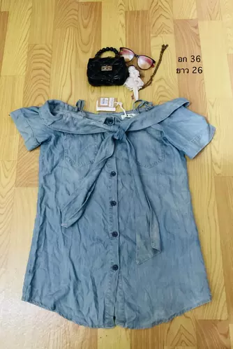 เสื้อแฟชั่นยีนอ่อน