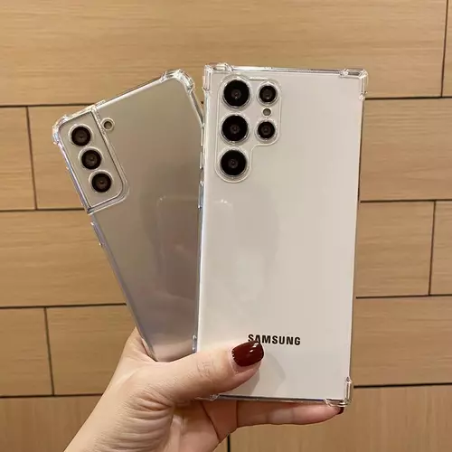 435653300