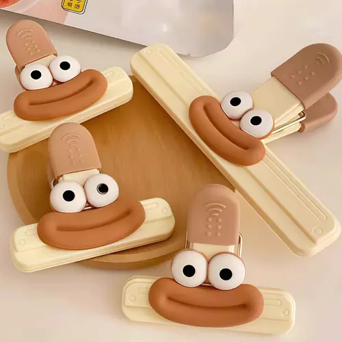 3437