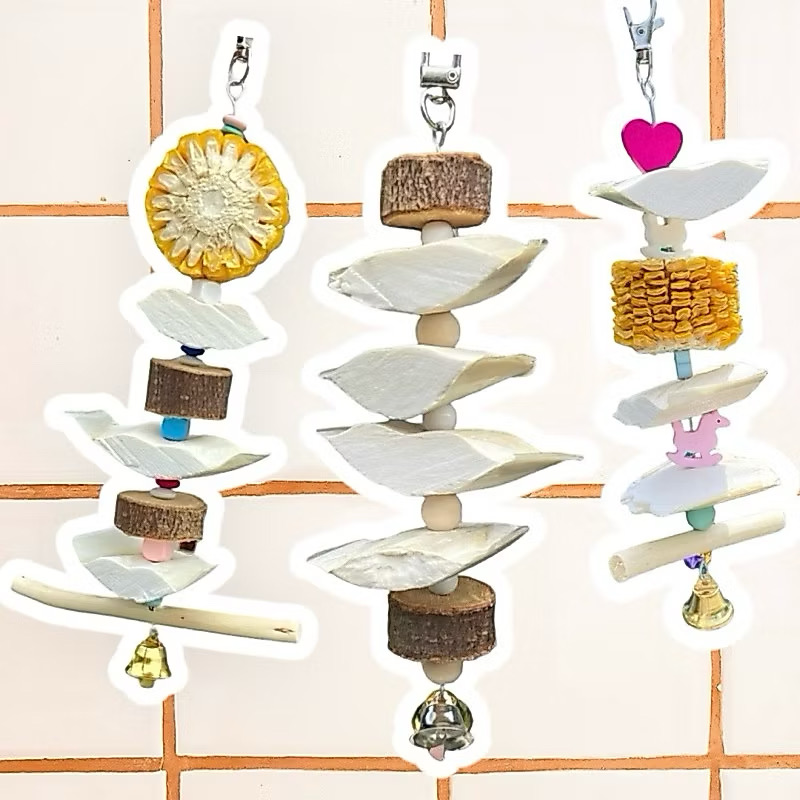 ของเล่นนก โมบายกระดองหมึก เสริมแคลเซียม สินค้าไทย (organic cuttlebone hanging) bird toys