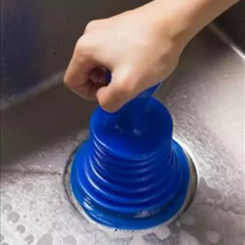 22825