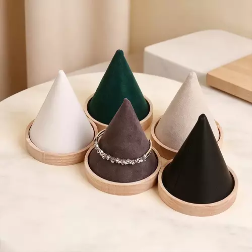 แท่นโชว์กำไล ทรงกรวยฐานไม้(W-BR10)|พร้อมส่ง