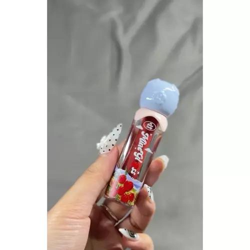 68678
