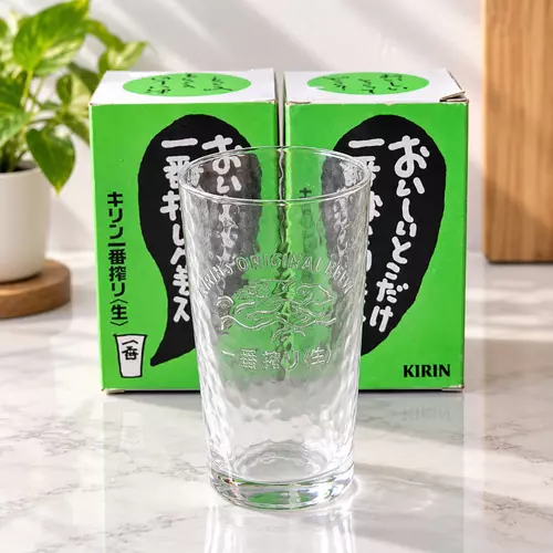 แก้วเบียร์ Kirin Ichiban Shibori แท้ญี่ปุ่น โลโก้กิเลนปั๊มนูน ลายค้อนทุบ 240ml พร้อมกล่องเดิม