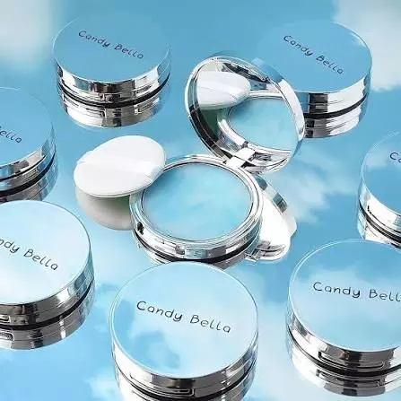 CANDY BELLA BLUE SKY AND CLOUD CONTROL OIL POWDER CAKE แป้งบาล์มคุมมัน แป้งโปร่งแสงเซ็ตผิวแมตต์ เบลอรูขุมขน ผิวผ่องสว่างใส ตลับเงินมินิมอล