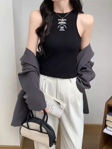 Pinkybra เสื้อกล้าม แขนกุด คอสูง ผ้าร่อง ใส่แล้วดูดี มีฟองน้ำ อก32-38 ใส่ได้ ใส่สบาย เสื้อผ้าผู้หญิง