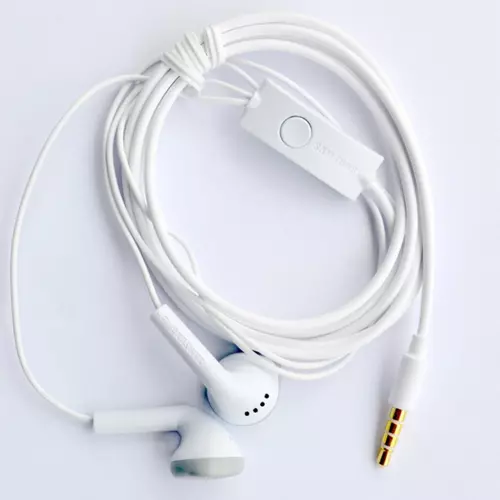 หูฟัง Small Talk Headphone Earphone หูฟัง เสียงดี ใช้ได้กับ Oppo ออปโป้ ทุกรุ่น ( White / สีขาว )