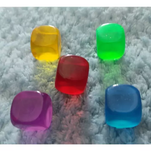ลูกเต๋าหน้าเปล่า (6หน้า) สีใส ขนาด 1.6 ซม. (ราคาต่อชิ้น)*กรุณาสั่งซื้อขั้นต่ำ 4 ชิ้นขึ้นไป