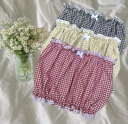 เสื้อเกาะอก แต่งลูกไม้
