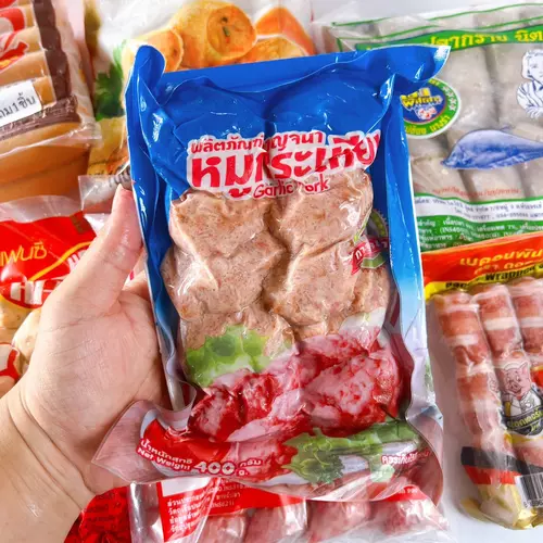 หมูกระเทียมกาญจนา แพ็ค 400 กรัม
