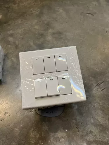 73147