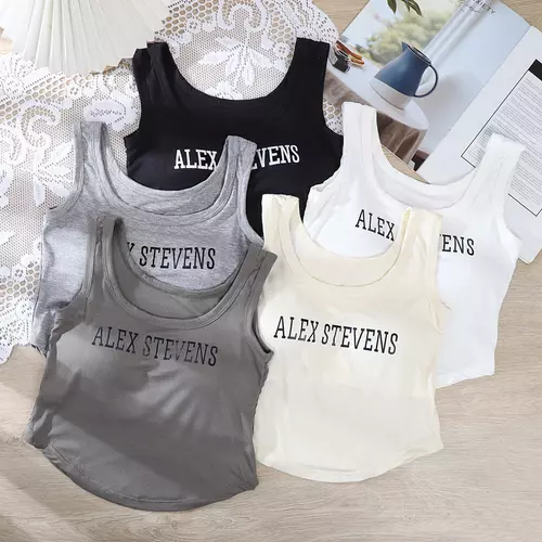 Pinkybra เสื้อครอป เสื้อลำลอง ทรงสวย ลายอักษร 32-38 มีฟองน้ำ ใส่ออกกำลังกาย เสื้อผ้า ผู้หญิง
