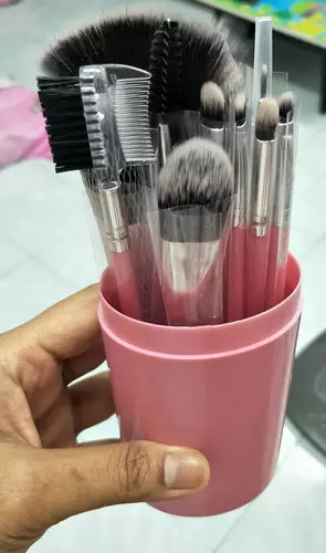 แปรงแต่งหน้าคละสี สินค้าแข็งแรง