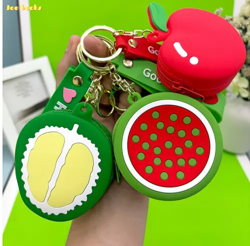 🇹🇭[พร้อมส่งจากกทม.] 🥑 กระเป๋าใส่เหรียญผลไม้ซิลิโคน สร้างสรรค์พวงกุญแจจี้ที่ละเอียดอ่อนพวงกุญแจจี้กระเป๋าบัตร [TH]