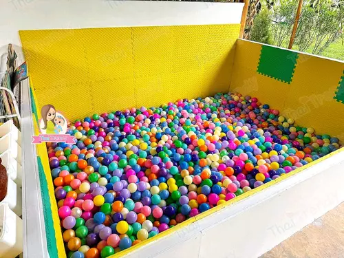 9878564
